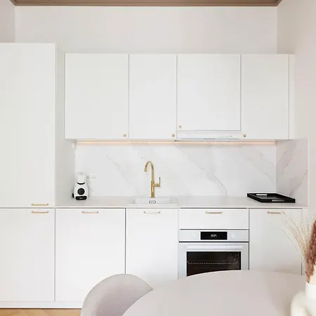 Pawlikowskiego 12 By Homeprime *