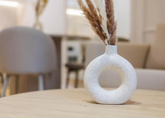 Pawlikowskiego 12 By Homeprime *